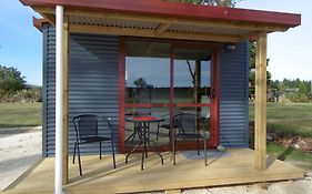 Glenavys Waitaki River Motor Camp